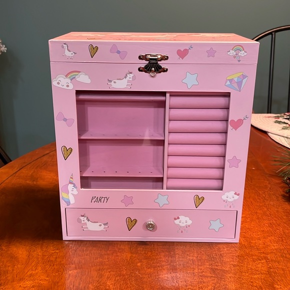 Unicorn jewelry box, in perfect condition 🤍 - Picture 1 of 6